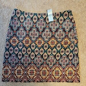 Loft patterned pencil skirt,  size 6P, new with tags